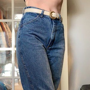 White 1980s Belt with Gold Buckle